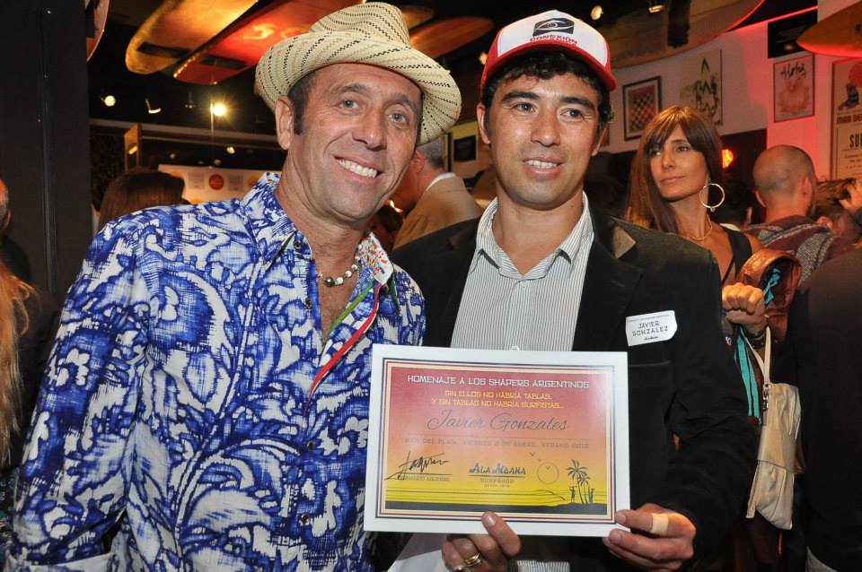 Homenaje a los fabricantes de tablas de Surf