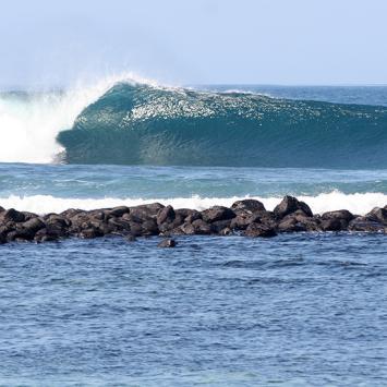 Viajar en Busca de Olas // Islas Galapagos