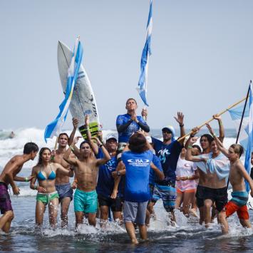 Campeón Argentino, mundial Junior ISA Japón 2017
